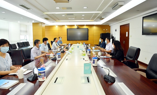 中国计量科学钻研院副院长一行到访CNAS